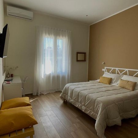 Alemar Bed & Breakfast Mondello Eksteriør bilde